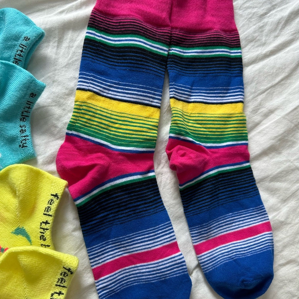 Colorful Women's Socks Set - Picture 4 of 5